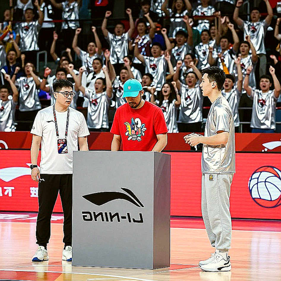 EuroLeague 20 đội, Final Four ở Abu Dhabi: Khi những bản hợp đồng bị bỏ quên trở thành chiến lược sinh tồn